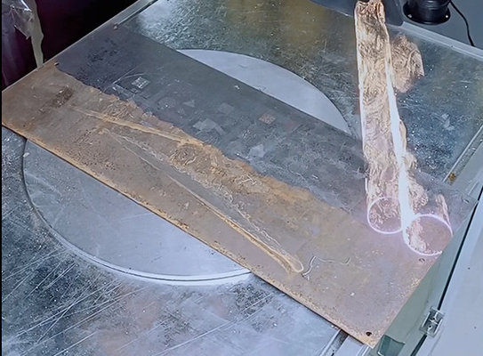 1kw 1500W 2000W 3000W Macchina di pulizia laser a fibra continua portatile per la rimozione della ruggine metallica delle automobili
