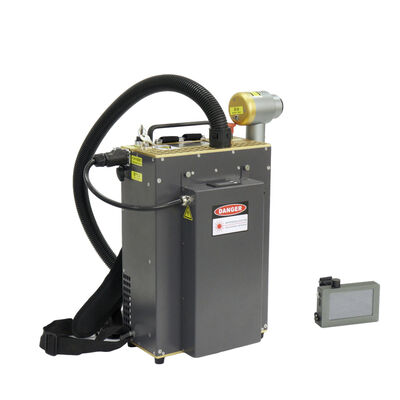 Due anni di garanzia Sistema di pulizia laser industriale attrezzature personalizzate che garantiscono una pulizia costante e la rimozione della ruggine