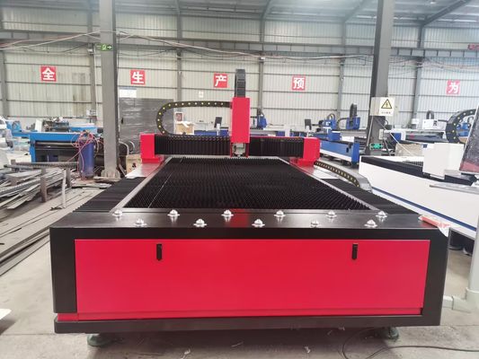 1000W-6000W Metal 3015 Fiber Laser Cutter Laser Cutting Machine per il taglio di lamiere in acciaio ferro alluminio rame