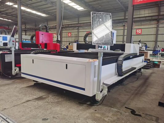 1000W-6000W Metal 3015 Fiber Laser Cutter Laser Cutting Machine per il taglio di lamiere in acciaio ferro alluminio rame