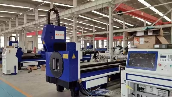 Macchina di taglio laser a fibra automatica CNC 1500W per tubi di tubi quadrati rotondi di piccole dimensioni
