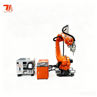KUKA KR35 6 assi macchina di saldatura laser robotica 4000W IPG Fibra laser fonte per il corpo auto e metallo fabbricazione