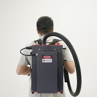 Macchina per la pulizia laser portatile da 100W tipo zaino, attrezzatura per la rimozione della vernice laser a fibra